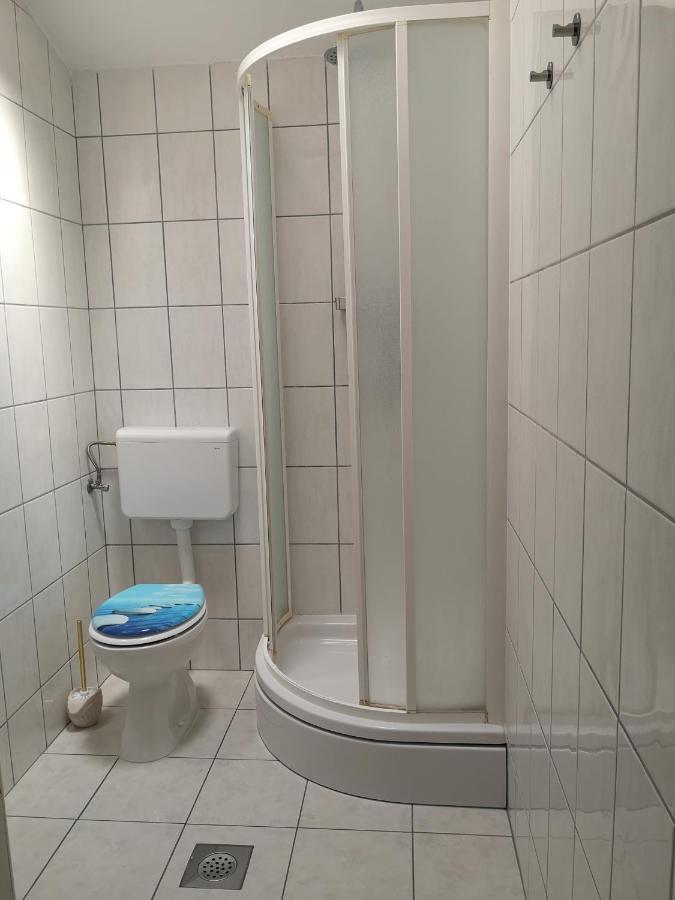 Apartmani Ljuba Rogoznica  Exterior photo