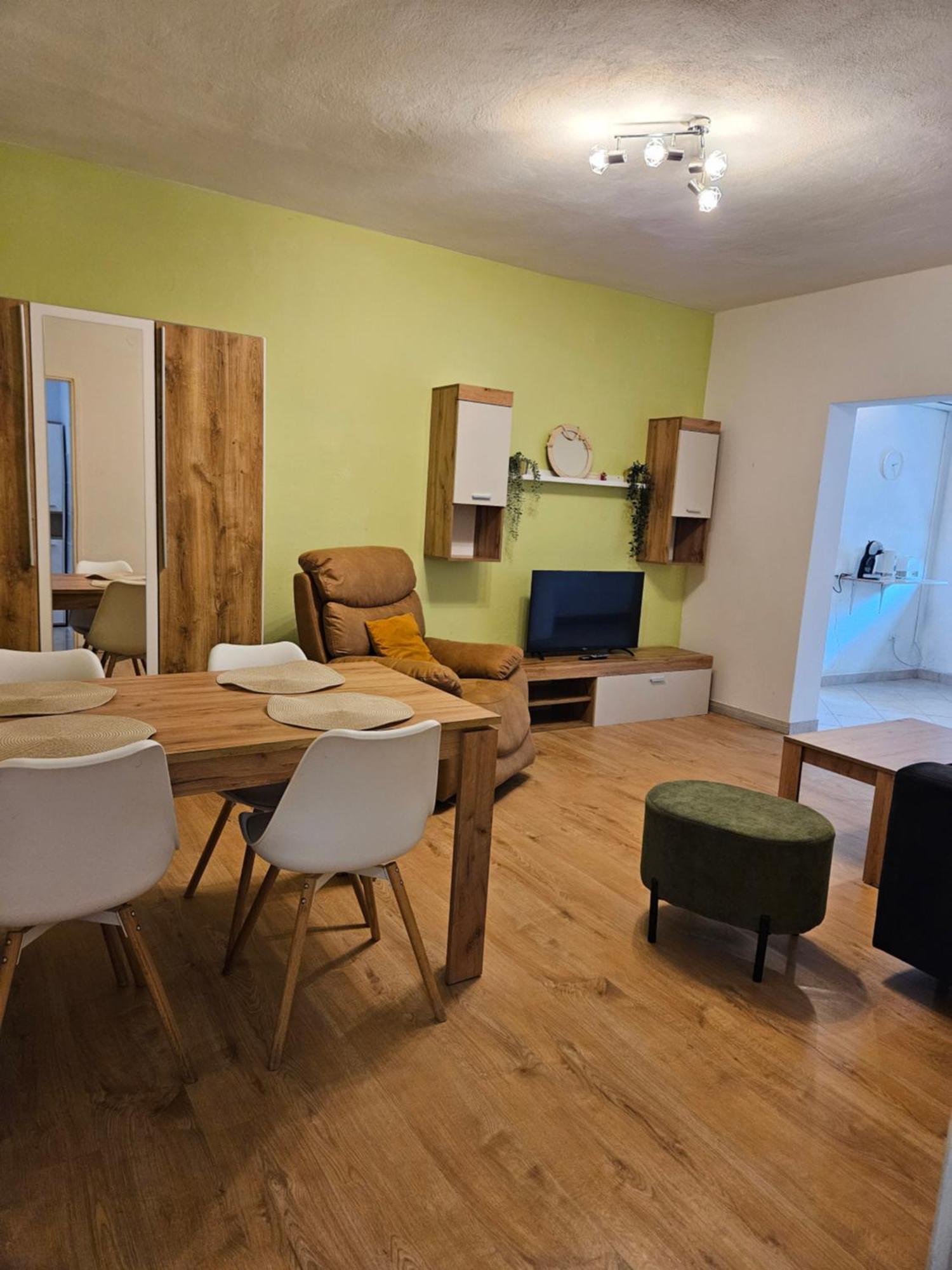 Apartmani Ljuba Rogoznica  Exterior photo