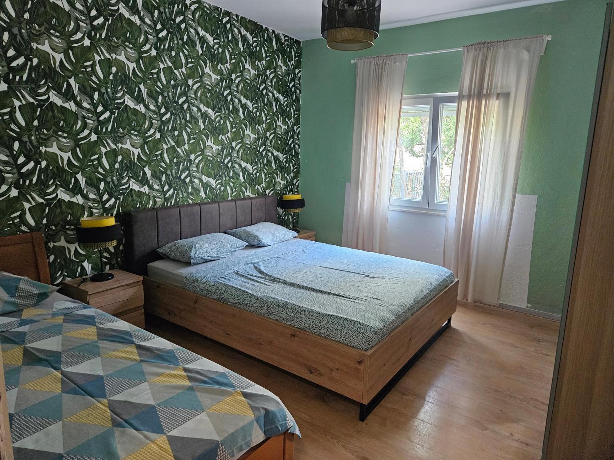 Apartmani Ljuba Rogoznica  Exterior photo